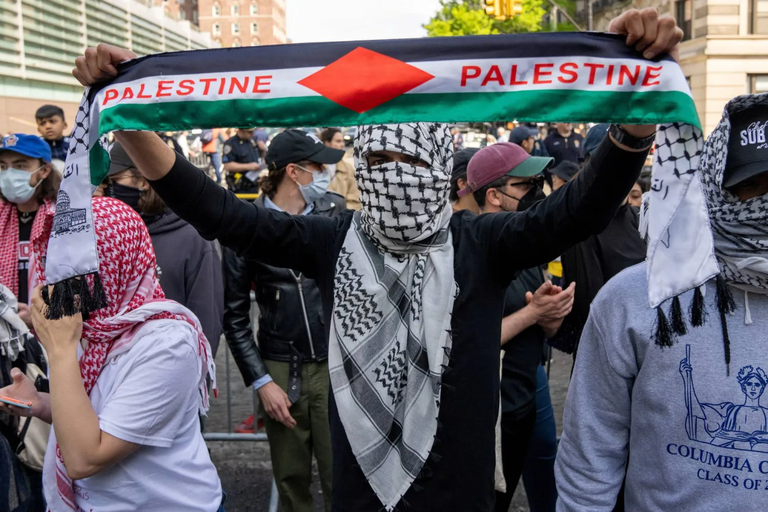 دعوى ضد جامعة كولومبيا تتهمها بالتمييز ضد الفلسطينيين وقمع الاحتجاجات المناصرة لغزة