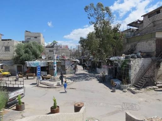 بعد تشميع بئر المياه.. أهالي حي التحرير في مخيم جرمانا يطالبون بإصلاحها