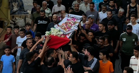 تشييع الشاب خالد الأمين في مخيم البرج الشمالي.."مخيم الشهداء" يودّع أحد أبنائه