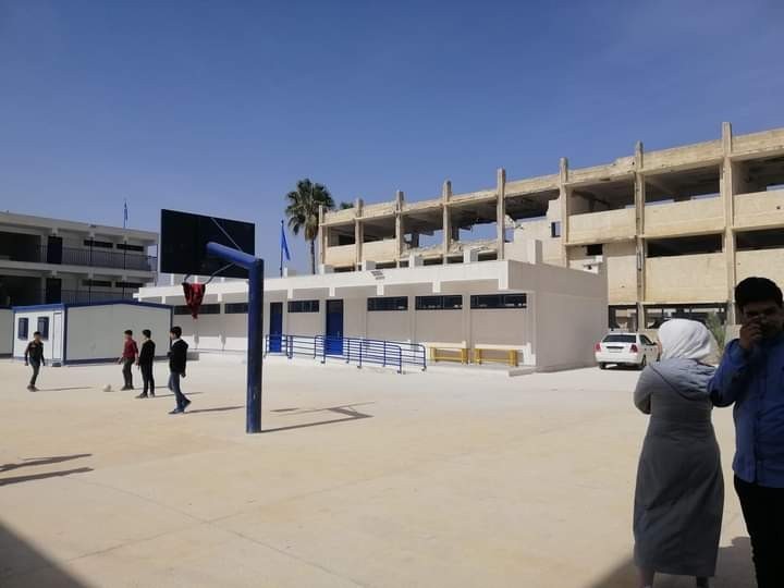 الاكتظاظ يرهق طلبة مخيم خان الشيح.. مدرستان تستوعبان طلاب 4 مدارس