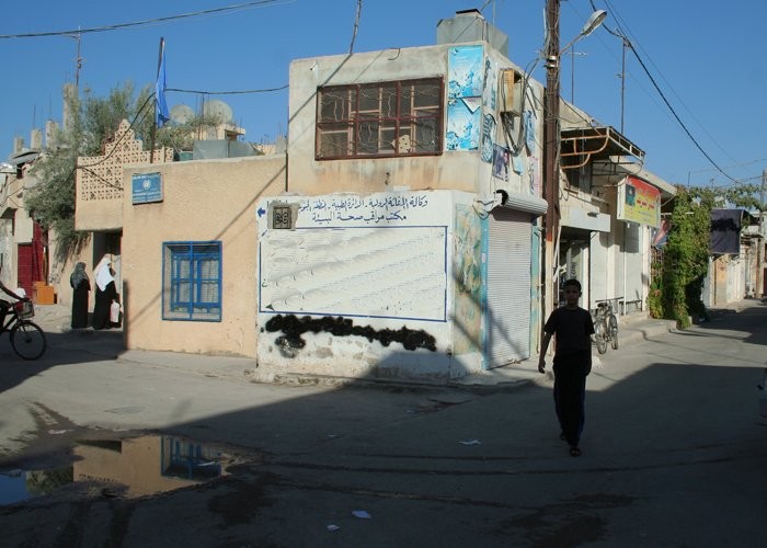 اعتراضات على شروط "أونروا" للمنح الصغيرة في سوريا: تعجيزية وغير منصفة